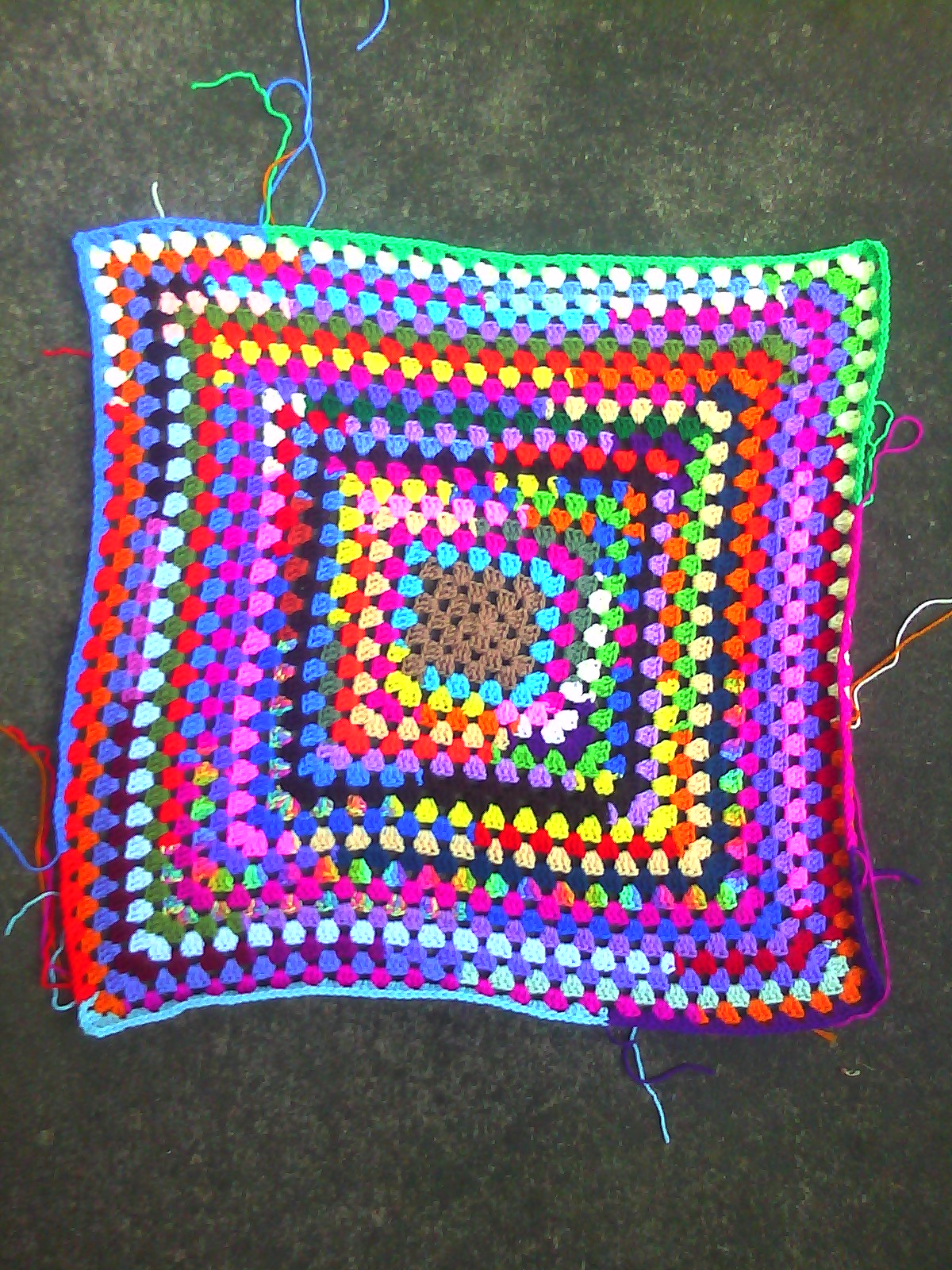Looking for picture afghans made with granny squares? - Tame My