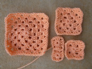 The first five granny squares needed to form a Fibonacci spiral